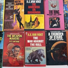 [LOT of 27] Vintage Paperbacks Great Authors & Titles Various Mixed Genres Clean