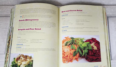 Live Raw Around the World recipes guide lifestyle paperback 2013 212 pages nice