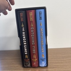 Hunger Games Trilogy Boxed Set Set by Suzanne Collins (2010, Box or Slipcased)