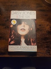 Daisy Jones & The Six (Hardcover) (Used)
