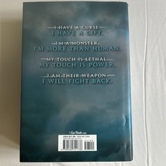 Shatter Me by Tahereh Mafi Hardcover Includes Destroy Me Warner’s Novella