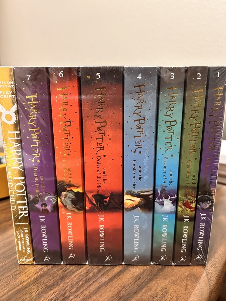 Harry Potter Paperback Book Series 1 – 7 PLUS HP AND THE CURSED CHILD