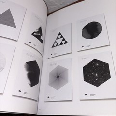 Black & White Palette No 1 New Monochrome Graphics Viction:ary Design Book