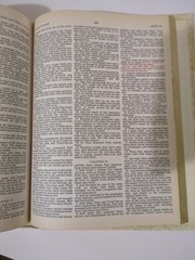 Vintage Holy Bible King James Version „Our Family Bible” 1971 White & Gold 11.5”