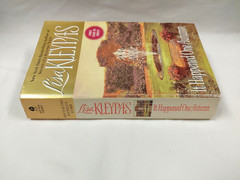 It Happened One Autumn by Lisa Kleypas PB w/ Stepback Wallflowers #2 Avon