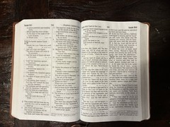 Brown Leathersoft NKJV Giant Print 16 Point