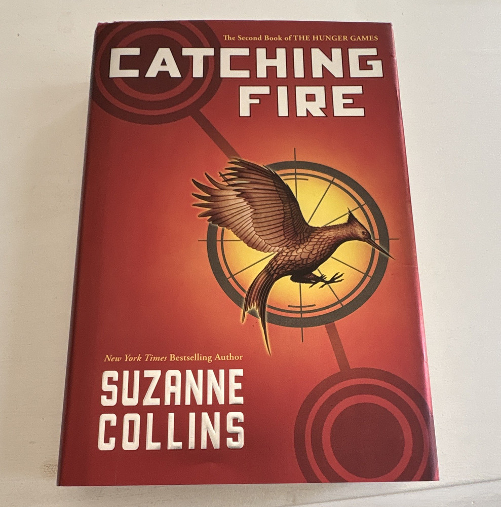Suzanne Collins Catching Fire Hunger Games Book 2 2009 HC 1st Ed DJ
