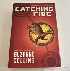 Suzanne Collins Catching Fire Hunger Games Book 2 2009 HC 1st Ed DJ