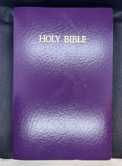 1982 Nelson Holy Bible New King James Version NKJV Black Leather Red Letter