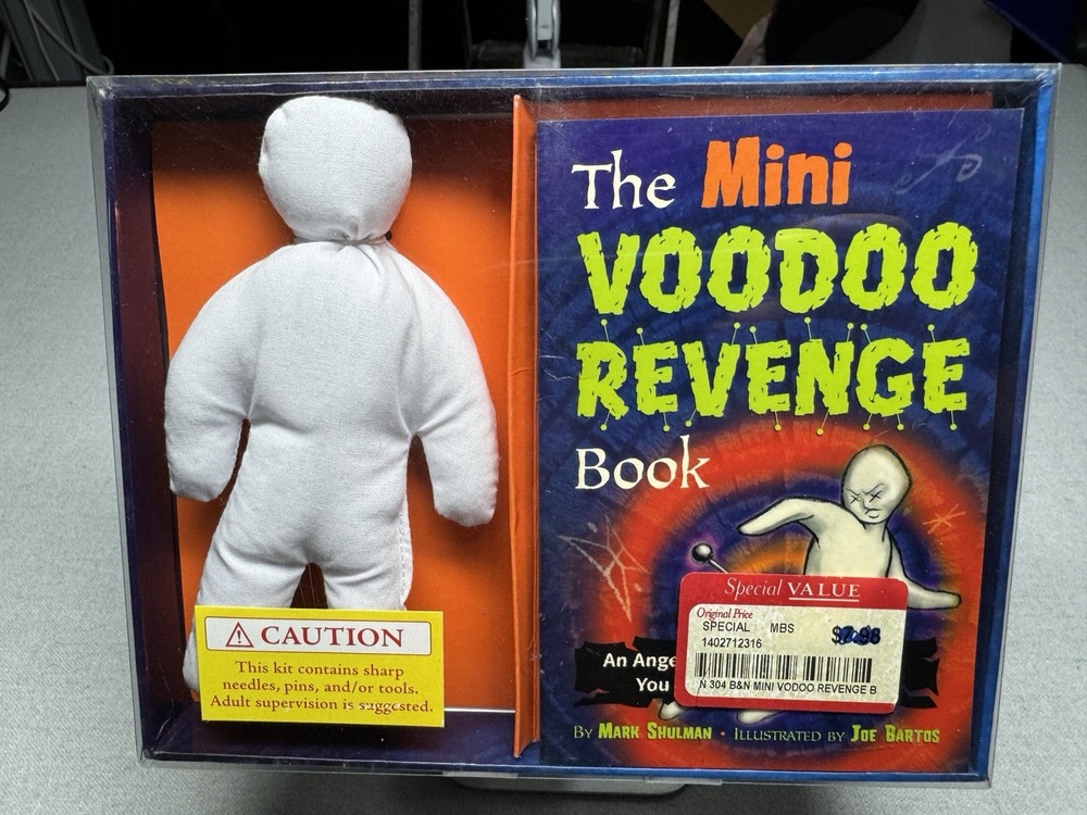 Mini Voodoo Revenge Book & Doll – Gift Set Paperback Humor Novel Very Good