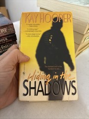 Lot of 10 – Kay Hooper – Mass paperback books – Free Shipping