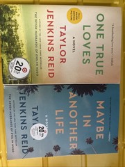 Taylor Jenkins Reid One True Loves / Malibu Rising Paperback Books (2)