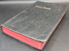 Holy Bible Red Letter Self-Pronouncing KJV National Bible Press 1963 Crystalette