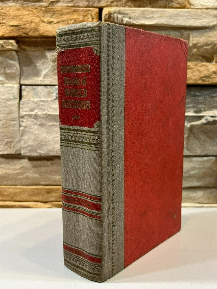 Guinness Book of World Records Norris McWhirter 1979 Edition Hardcover