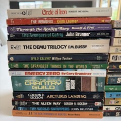 [LOT of 27] Vintage Paperbacks Great Authors & Titles Various Mixed Genres Clean