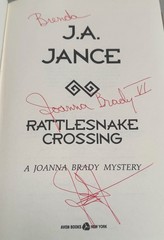 JA Jance Signed Rattlesnake Crossing 1st Edition HC DJ Joanna Brady Mystery
