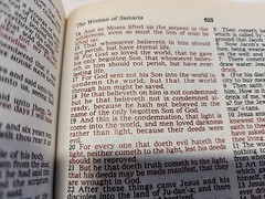 HOLY BIBLE Regency Words of Christ in Red Nelson Pub. King James Version 1977