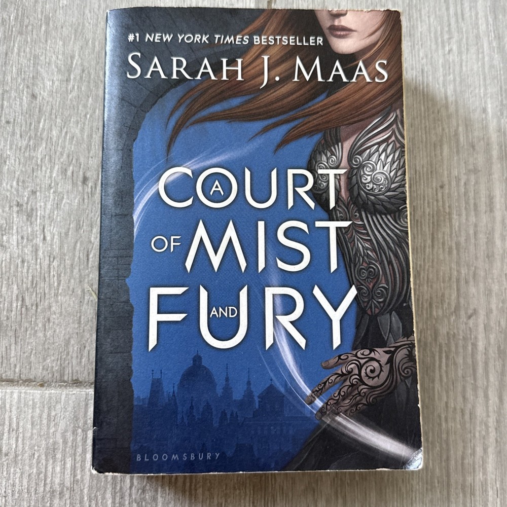 A Court of Mist and Fury (A Court of Thorns and Roses, 2)