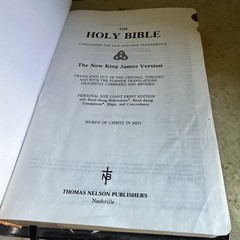 Holy Bible NKJV RLE Giant Print Thomas Nelson 334