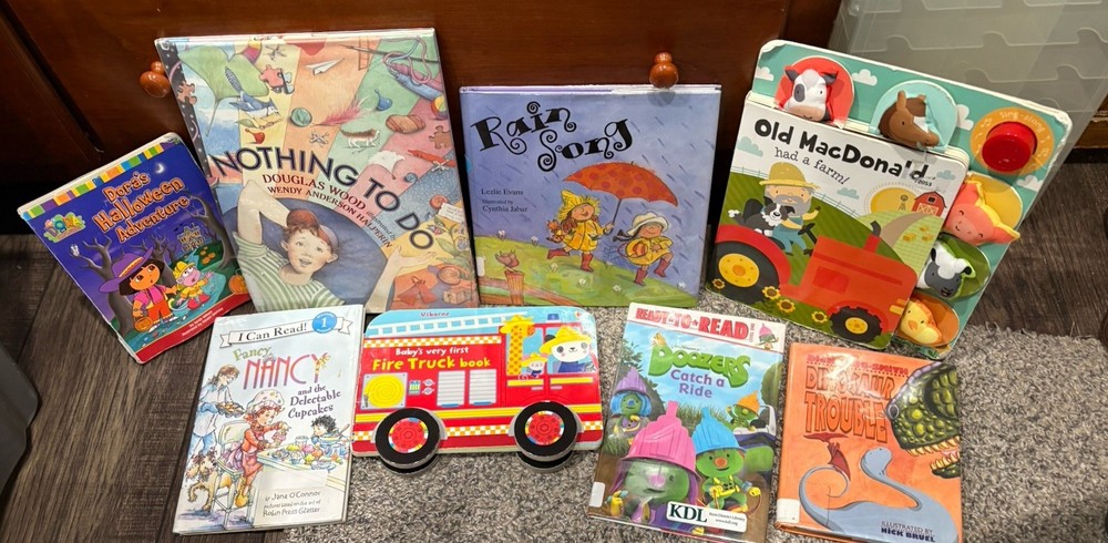 Mixed Lot of 8 Kids Children’s Books Learning Educational Interactive Sensory