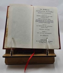 La Biblia Vulgata Latina Traducida en Espan?l, y anotada conform [Leather Bound]