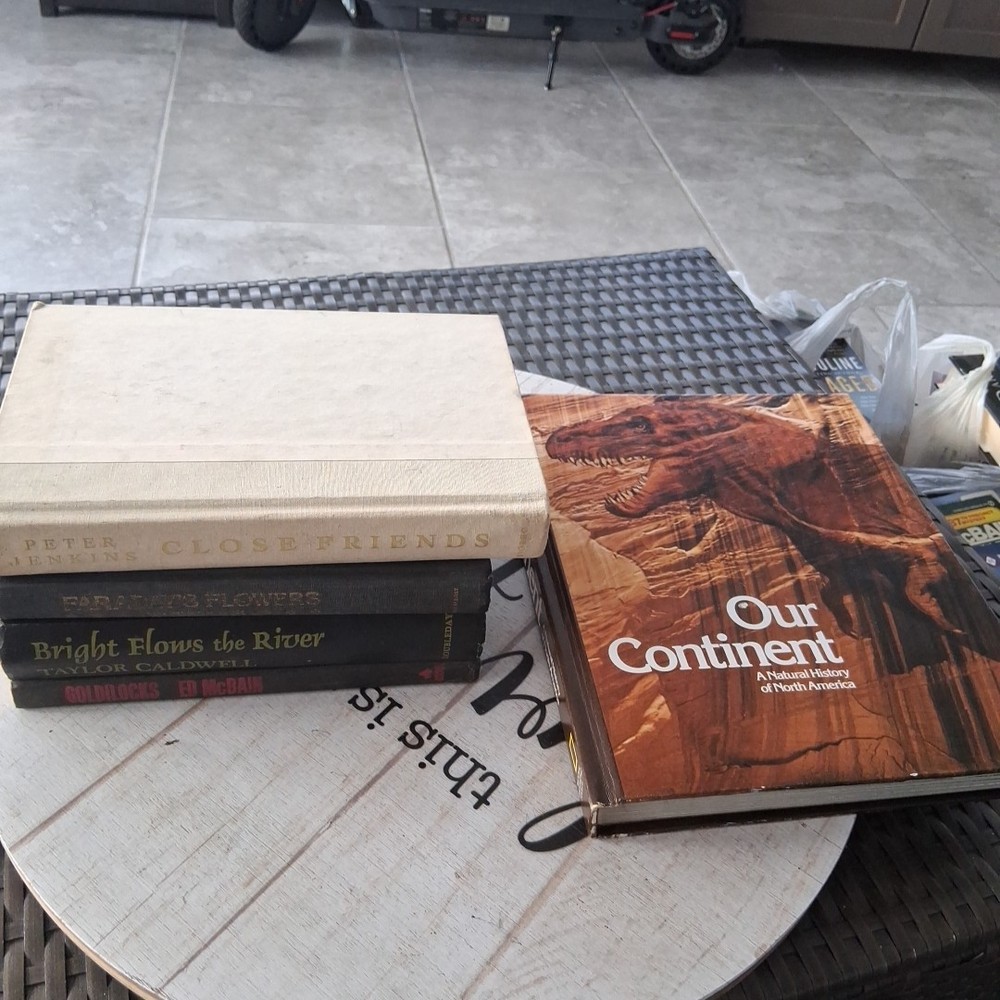 Premium Hardcover Book Bundle – History, True Crime & Classic Fiction