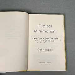Digital Minimalism: Choosing a Focused – Hardcover, by Newport Cal – VERY GOOD