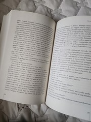 In Uomo A Pezzi – Michael Thomas (Italian) Paperback Book