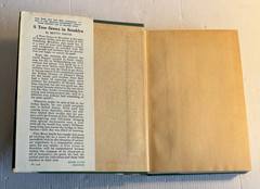 A Tree Grows in Brooklyn Betty Smith HCDJ 1943 Book Club Edition Very Good