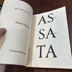 Assata: An Autobiography – Assata Shakur | Lawrence Hill 1987 1st edition PB