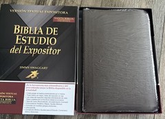 BIBLIA DE ESTUDIO DEL EXPOSITOR DE JIMMY SWAGGART COLOR VINO