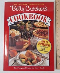 1991 Betty Crocker’s Cookbook 7th Edition Paperback 415 Pages Vtg Best Seller