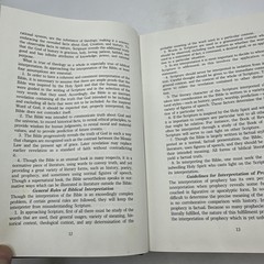 The Prophecy Knowledge Handbook: All the Prophecies of Scripture Explained 1984