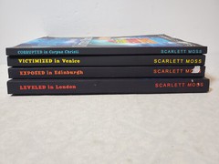 House Sitters Cozy Mystery Series 0-3 lot – By Scarlett Moss Leveled in London..