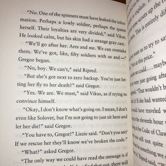 The Underland Chronicles Ser.: Gregor and the Code of Claw by Suzanne Collins…