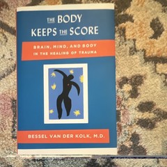 Bessel van der Kolk, M.D. The Body Keeps the Score PB Trauma Healing Nonfiction