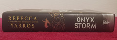 ONYX STORM Hardcover Book Rebecca Yarros_Target Exclusive_Deluxe Limited Edition