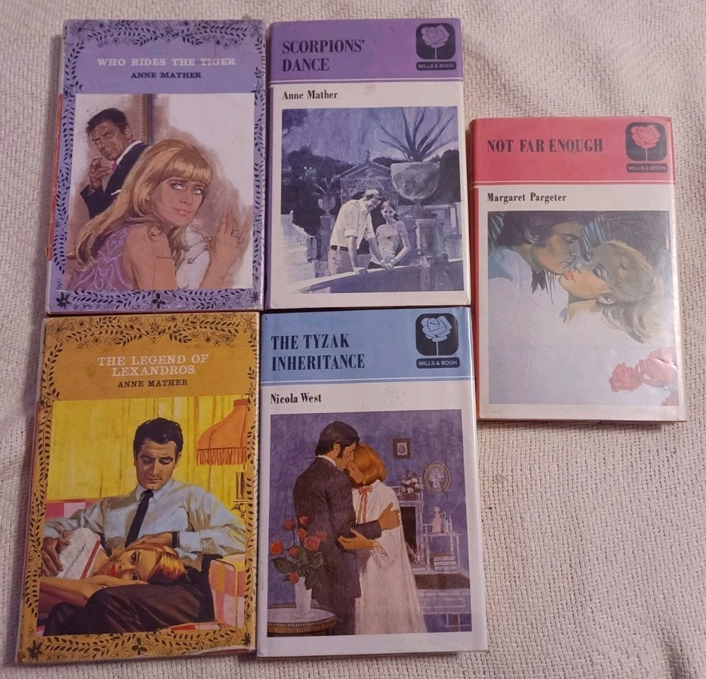 5 Mills & Boon British Romance Hardcover Books Retro Cover Different Authors Vtg
