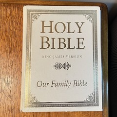 Holy Bible King James Version Our Family Bible 1971 White & Gold 11.5” Vintage