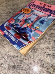 Goosebumps Book R.L. Stine #62 Monster Blood 4 Original Series