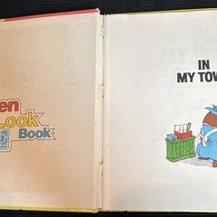Listen 'n Look Book In My Town by Richard Scarry HC Illustrated 1976