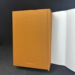 Stillness Flowing: The Life & Teachings of Ajahn Chah Buddhism HC DJ 1st Ed 2017