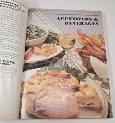 1991 Betty Crocker’s Cookbook 7th Edition Paperback 415 Pages Vtg Best Seller