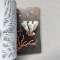 Handbook of Rocks, Minerals, and Gemstones (1985, Paperback). – C1