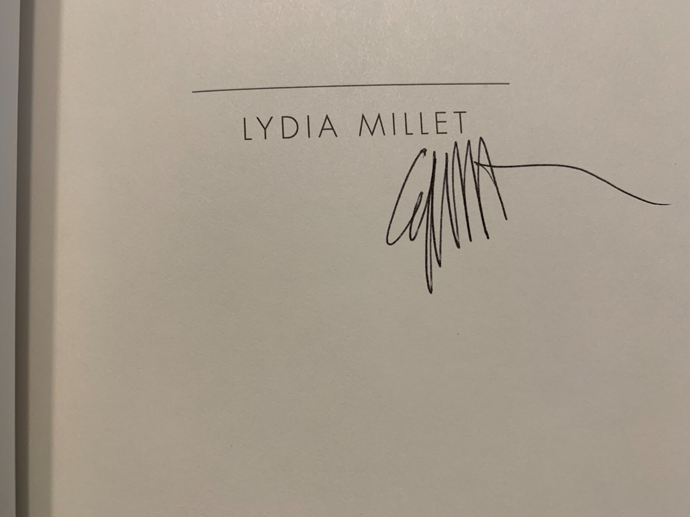 (SIGNED) – DINOSAURS : A Novel by Lydia Millet (2022, Hardcover) – 1st ed.