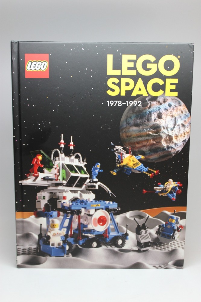 LEGO Space: 1978 – 1992 by LEGO and Tim Johnson (Dark Horse 2023)