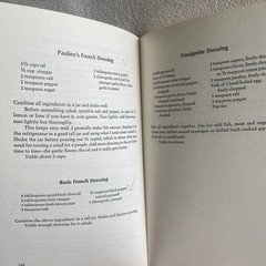 Someone’s in the Kitchen with Dinah Vintage Recipe Cookbook 1971 HC DJ