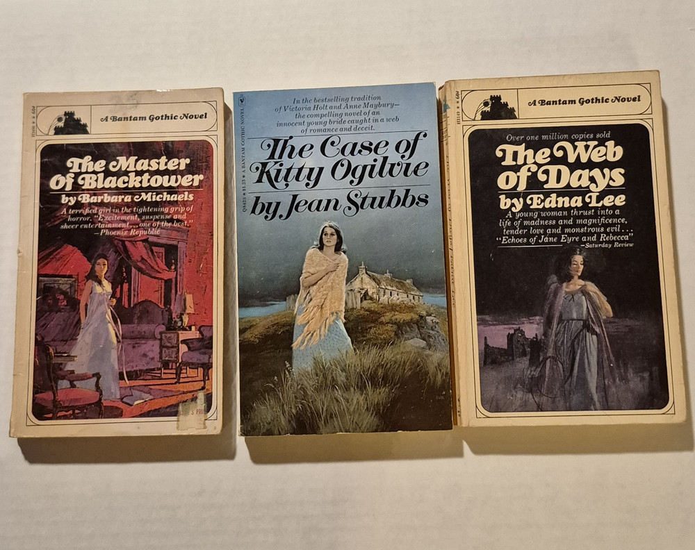 Lot Of 3 Bantam GOTHIC Novels VINTAGE PB Lot 3 1960s/ 70s
