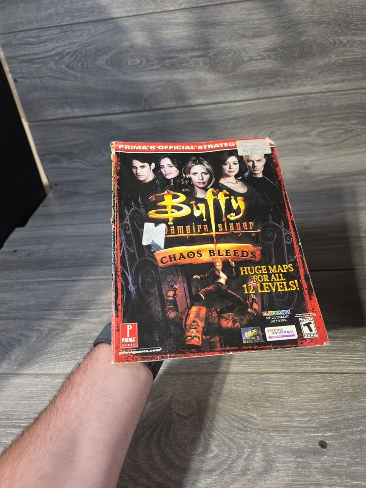 Buffy the Vampire Slayer: Chaos Bleeds – Prima Strategy Guide (Paperback)