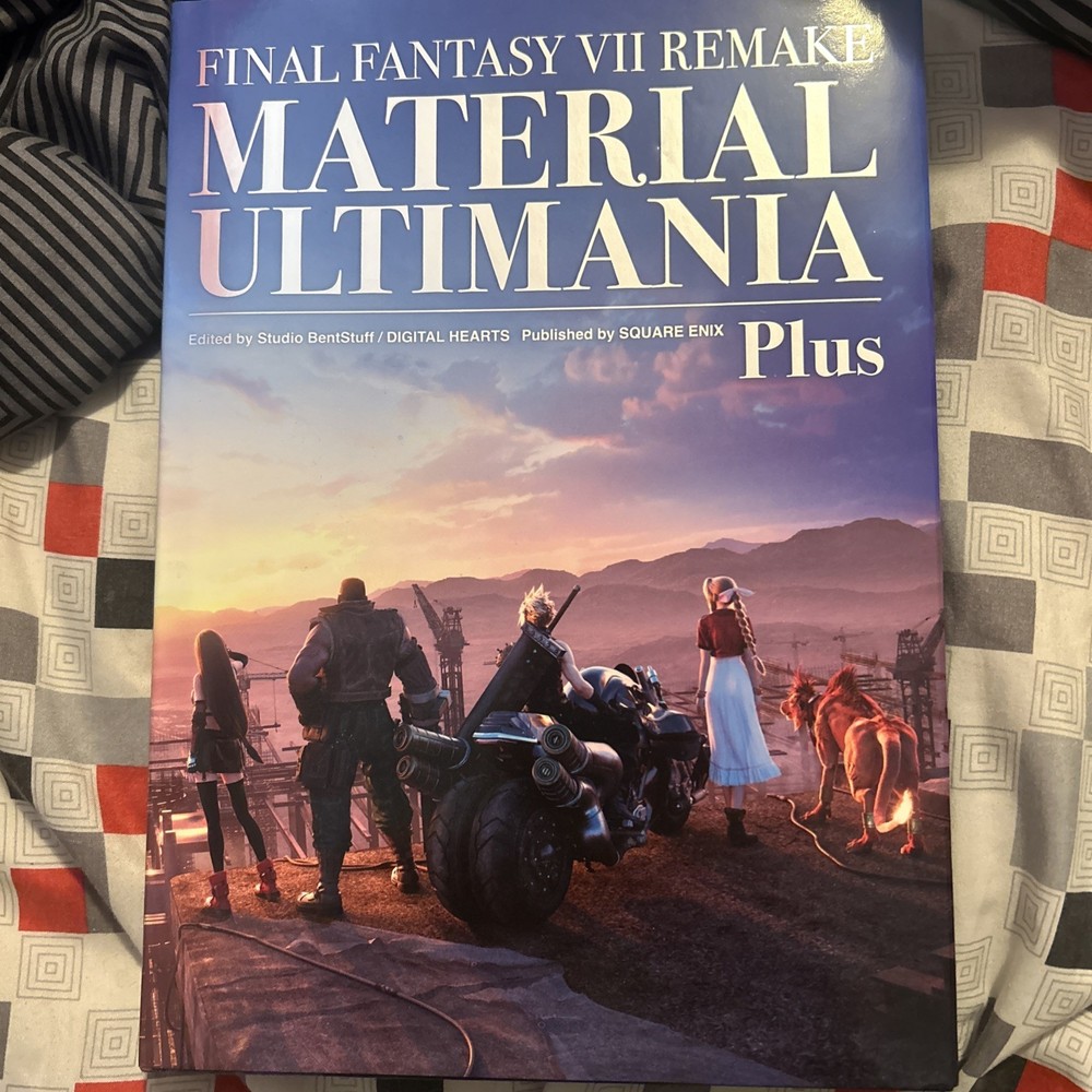 Final Fantasy VII Remake: Material Ultimania Plus
